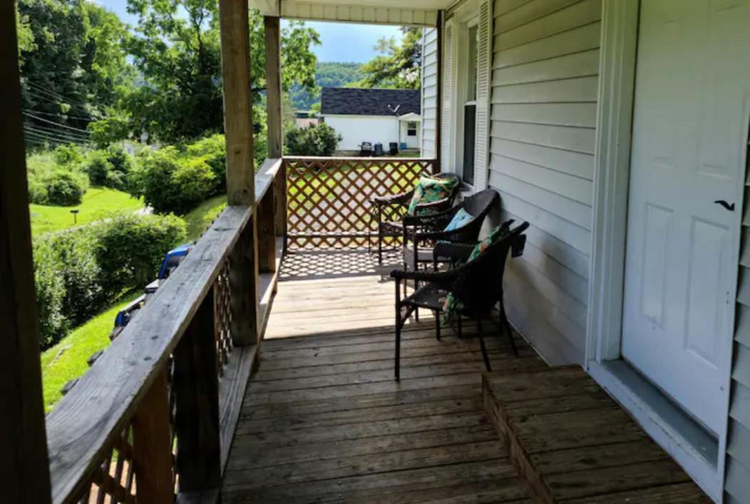 The Dragon'S Den 5 Bedroom House 1 Mile To Main St Tazewell Exteriér fotografie